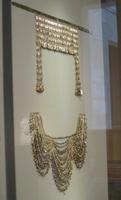 Very large gold necklace; Roman era (?)