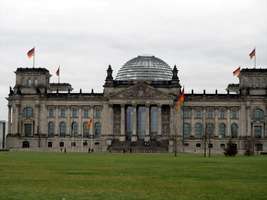 Reichstag front view