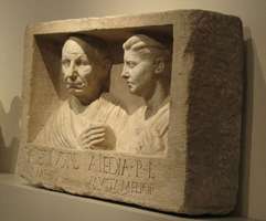 Funeral busts of Roman man and wife (30 BCE)