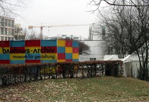 Entrance to bauhaus-archiv museum; sign has red/blue/yellow colored rectangles as background