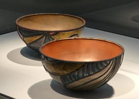 Enameled bowls