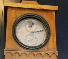 clock with separate hour and minute hands