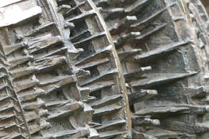 Extreme closeup; “toothed” interior of sculpture