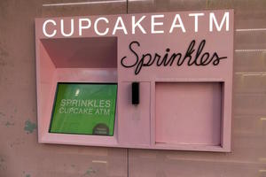 Pink cupcake “ATM”