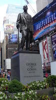 Statue of George M. Cohan in Herald Square
