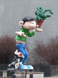 cartoon character sculpture