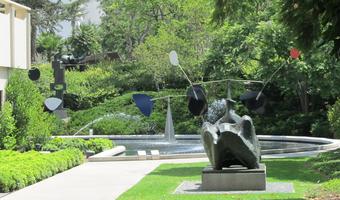 Henry Moore sculpture in foreground (“Reclining person in three parts”); Alexander Calder mobile (“Hello, girls”) in background
