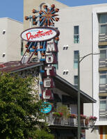 Retro sign for Downtowner Motel, with star s at top
