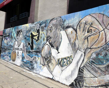 Wall painting memorial to Kobe Bryant and his daughter