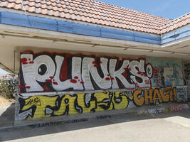 PLINKS graffiti'ed on a building