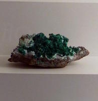 Green brochantita crystals