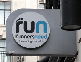 signage runners need