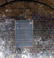 Plaque commemorating Thames Tunnel