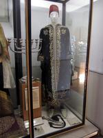 Mannequin dressed in traditional sephardic male garb