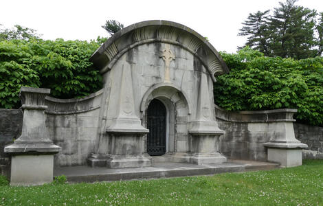 Mausoleum with curved roof