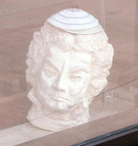 Bust of Beethoven wearing a yarmulke