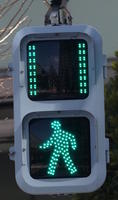 green traffic light 8 bars