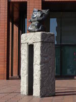 aztec looking sculpture