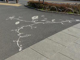 yoyogi park sidewalk paintings
