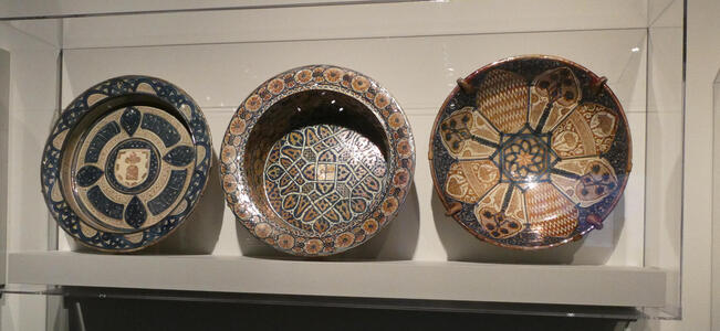 islamic style plates