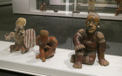 mesoamerican figures of men