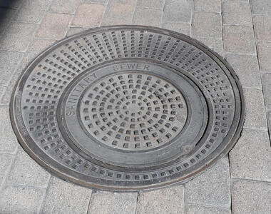 elliptical manhole cover