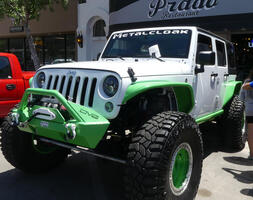 White Jeep with lime green highlight