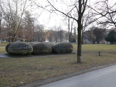 Large sculpture consisting of three oval stones