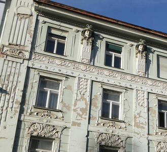 building with peeling paint