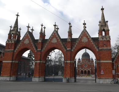 zentral Friedhof entrance