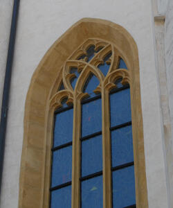 arched window