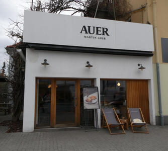 martin auer bakery