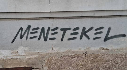 mene tekel grafitti