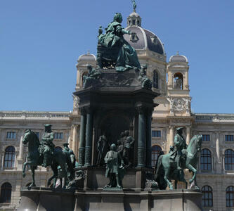 statue in museum quarter