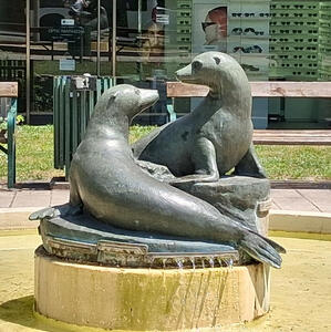 fountain with two seals