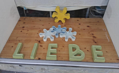 plastic letters spelling out Liebe
