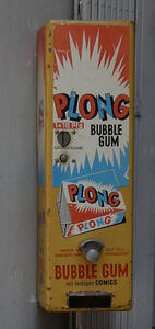 bubble gum machine outside antique store