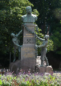 Peter R.v. Tunner / Dem grossen Lehrer und Meister 1840-1874/ Die Dankbaren Schüler, Fachgenossen und Verehrer