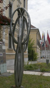 metal sculpture with oval hoops
