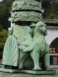 sculpture of gryphon