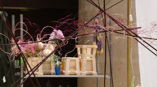 Wire frame with many loops of wire in a seemingly random pattern