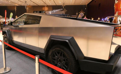 Side view of a cybertruck