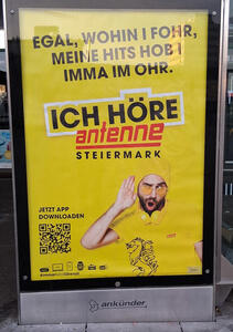 Egal, wohin i fohr, meine Hits hob i imma im Ohr. / Ich höre antenne Steiermark