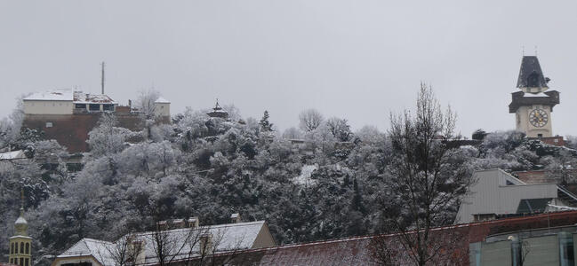 At left, Schloßberg; at right, Uhrturm.