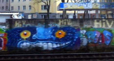 graffitti from train