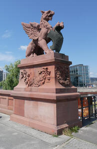 gryphon on bridge