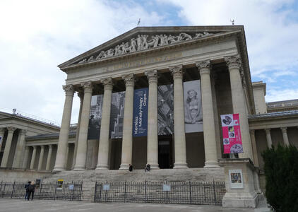 exterior museum fine art