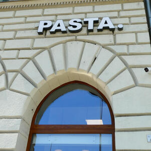 signage pasta