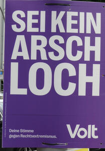 Sei kein Arsch Loch (Volt)