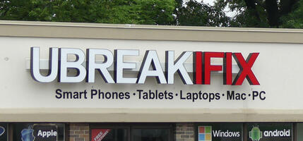 Sign: UBEAKIFIX (smart phone / computer repair shop)